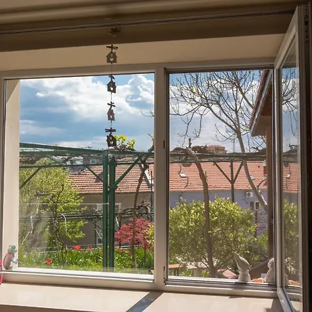 Garden Gate * Veliko Tarnovo