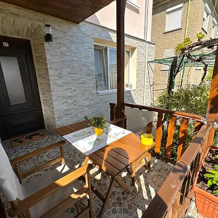 Apartment Garden Gate Veliko Tarnovo