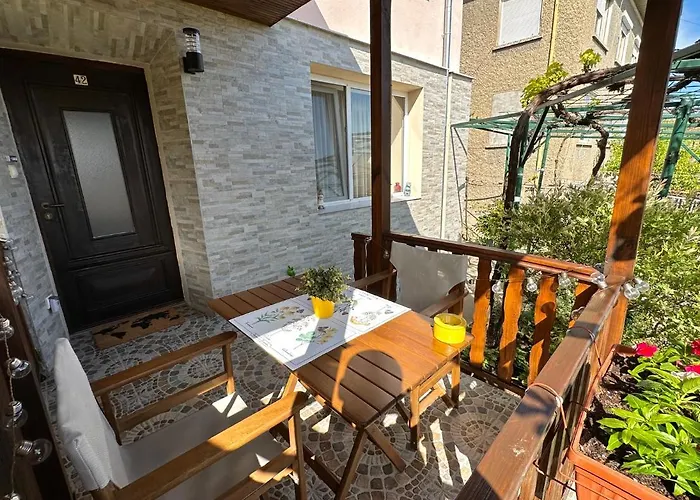 Apartment Garden Gate Veliko Tarnovo